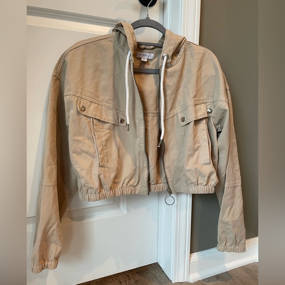 Cream/Tan Military style Crop Jacket - Picture 3 of 4